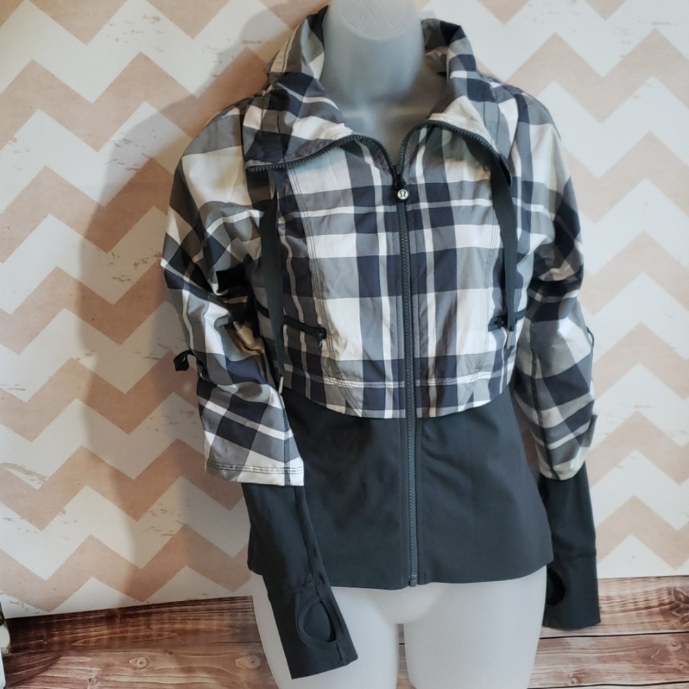 Lululemon Seek the Peak jacket